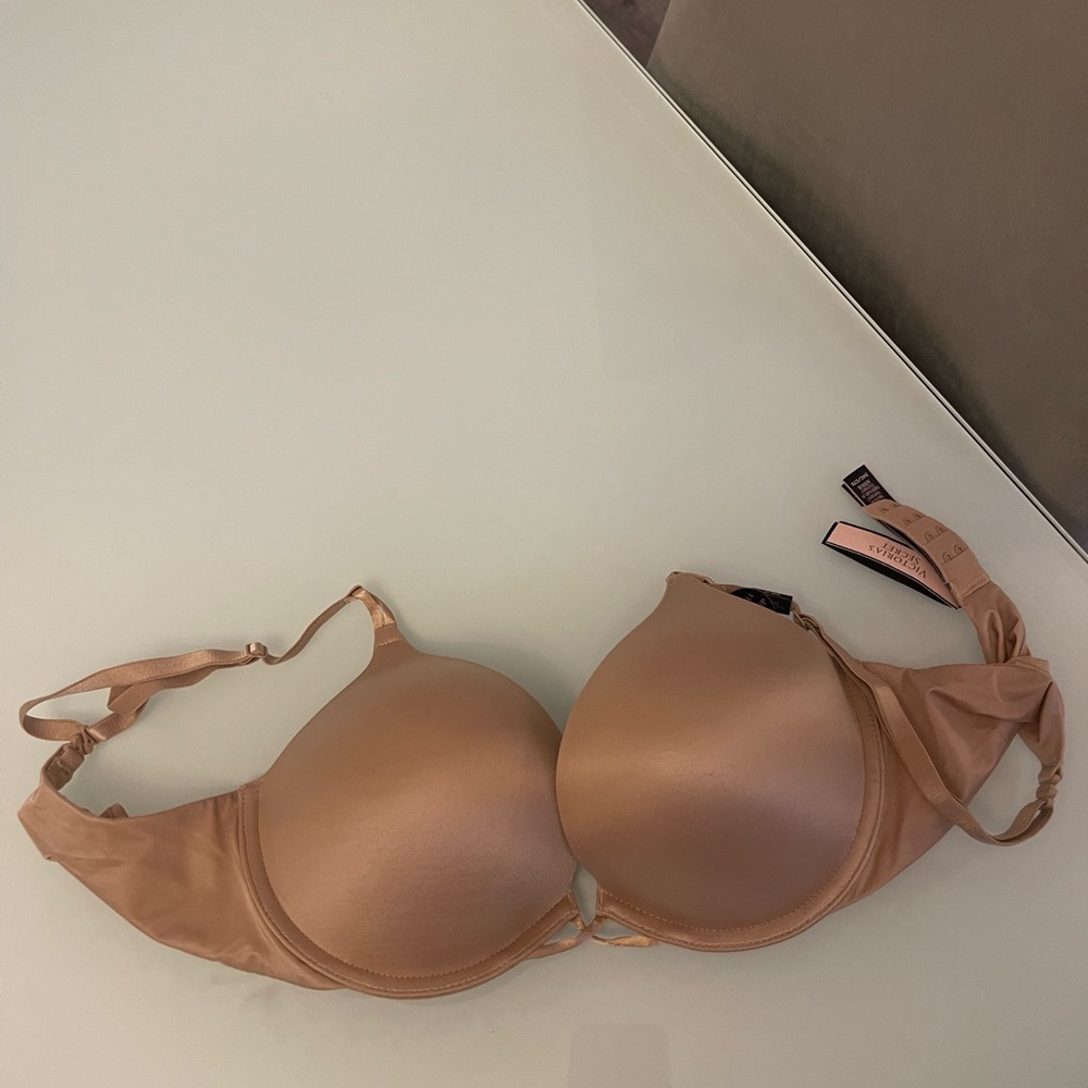 Victoria’s Secret Bombshell Push-Up Bra